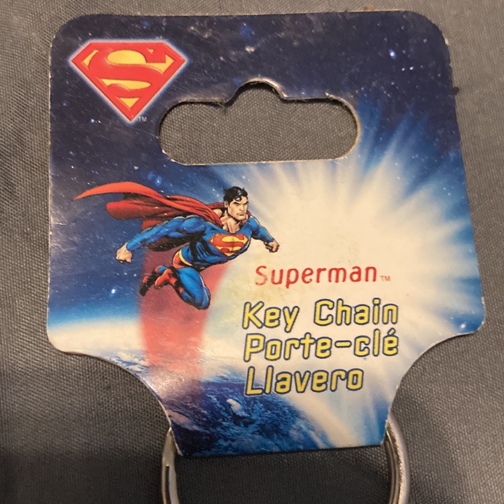 Superman Key Chain - Picture 2 of 3